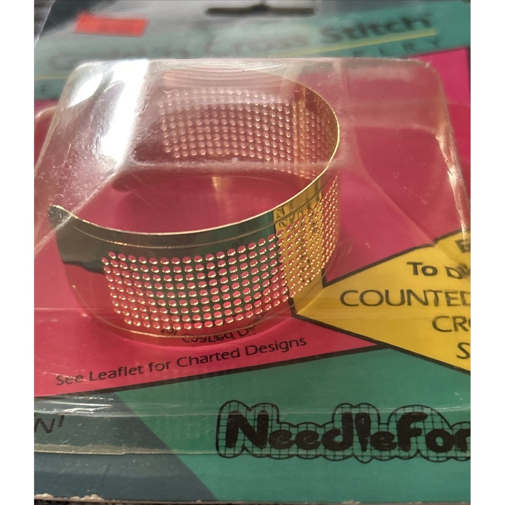 Needleform Gold'n Cross Stitch Brand Fashion Jewelry Bracelet New Old Stock 1990 - Picture 6 of 6